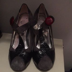 Leather and Suede T-strap Naughty Monkey Heels